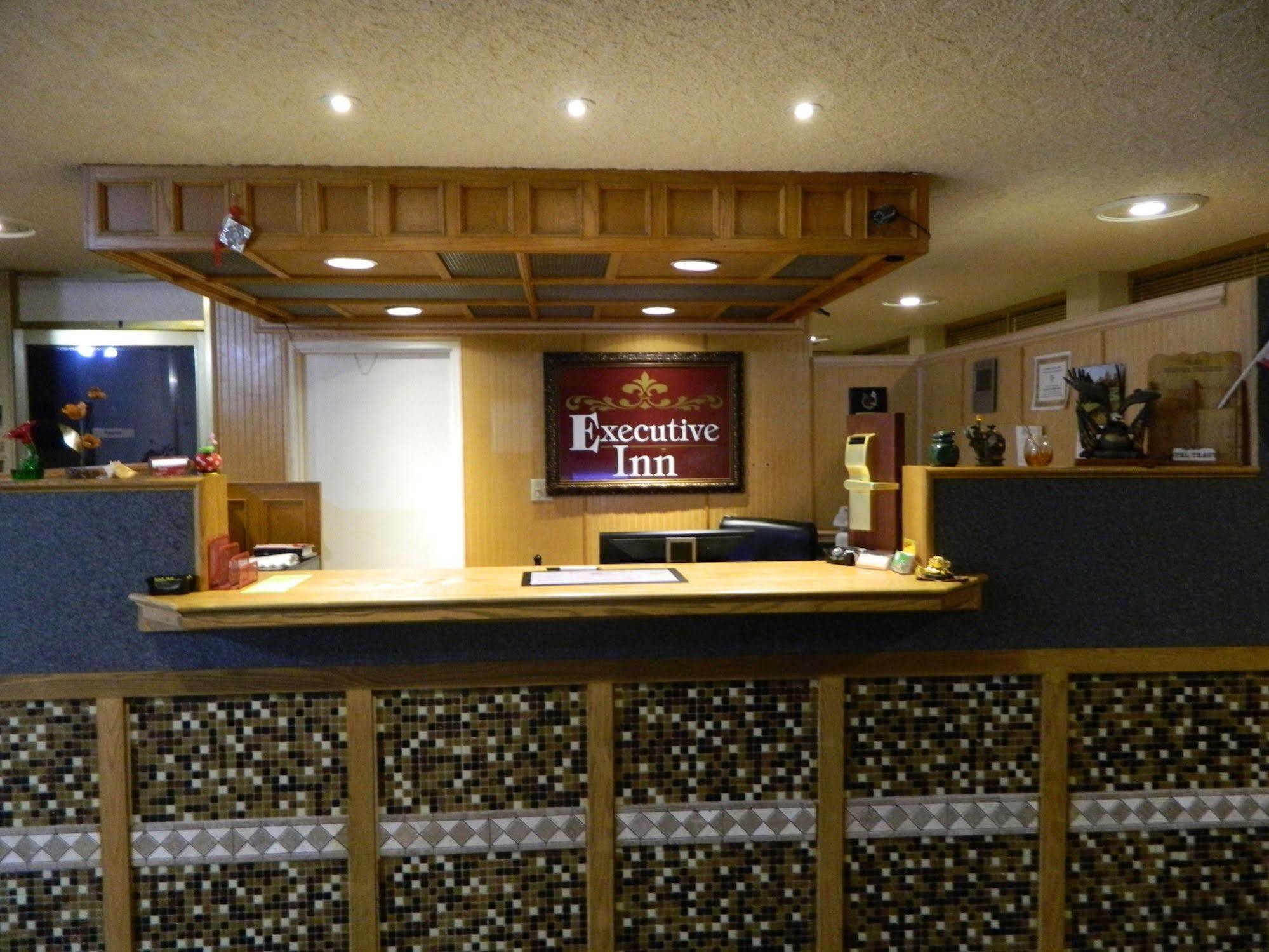 Executive Inn Ponca City Ngoại thất bức ảnh